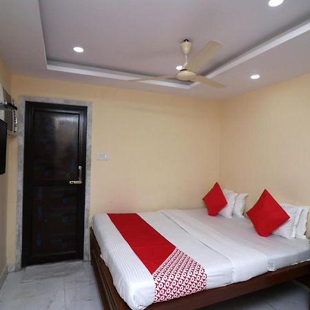 Oyo 16209 호텔 암바 팰리스 Calcutta Calcutta Bara Bazar 외부 사진