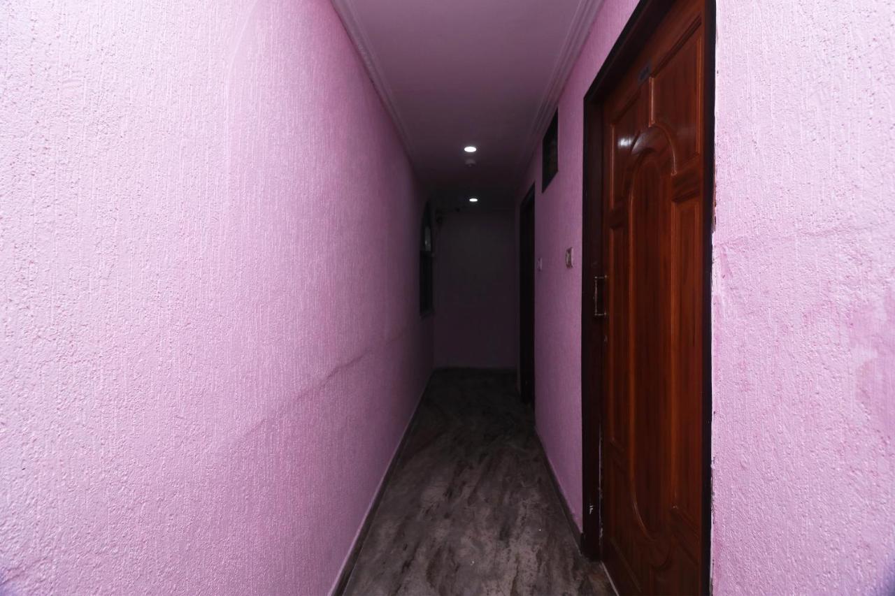 Oyo 16209 호텔 암바 팰리스 Calcutta Calcutta Bara Bazar 외부 사진