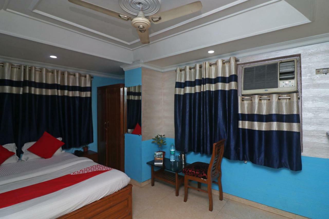 Oyo 16209 호텔 암바 팰리스 Calcutta Calcutta Bara Bazar 외부 사진
